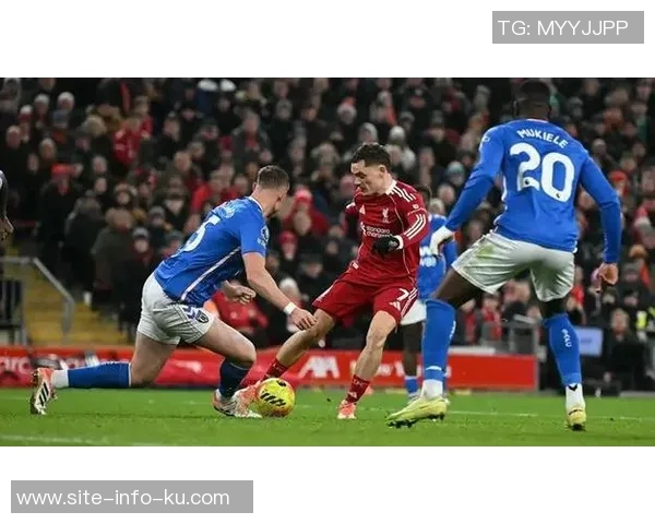 利物浦今夏豪掷近4亿引援三将助攻七球迪亚斯已斩获十一球 利物浦今夏豪掷近4亿引援三将助攻七球迪亚斯已斩获十一球