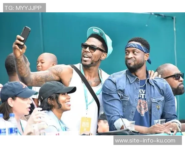 哈队与司机的幽默对话揭示了冠军背后的故事与梦想